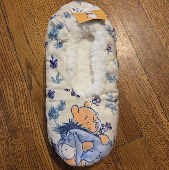 Disney Winnie the Pooh Fuzzy Babba Slipper Socks - Cream - Picture 2 of 5